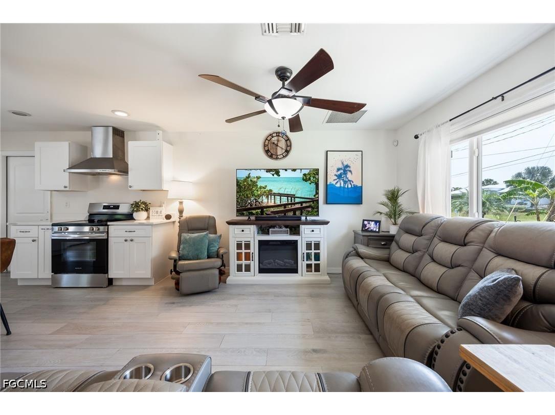 3601 Wisteria Place Punta Gorda FL 33950 2026023881 image11
