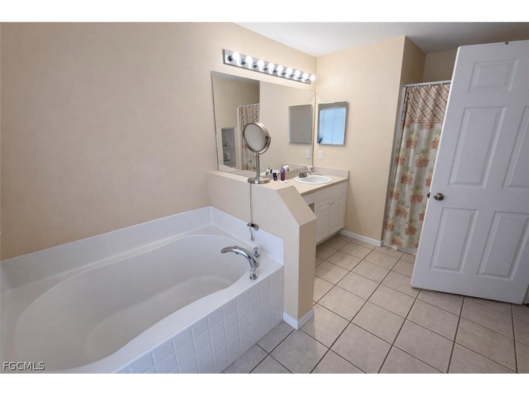 3602 NE 12th Court Cape Coral FL 33909 2026008747 image16