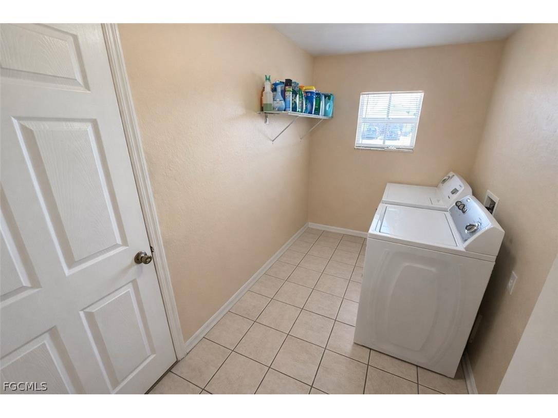 3602 NE 12th Court Cape Coral FL 33909 2026008747 image17