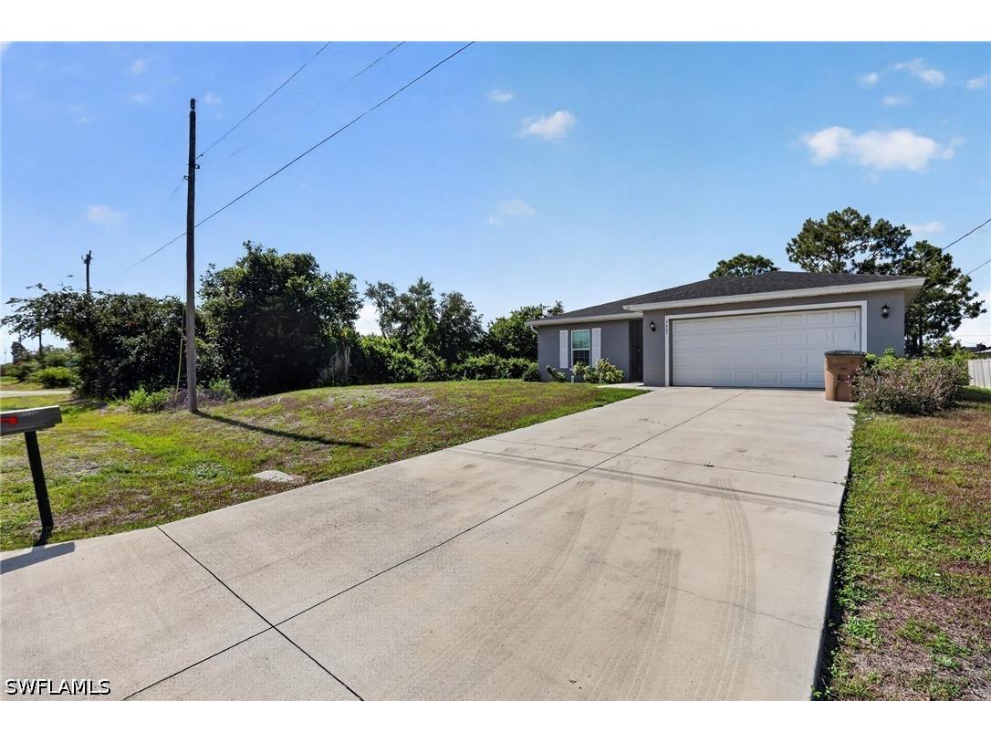 3603 21st Street SW Lehigh Acres FL 33976 226019727 image2