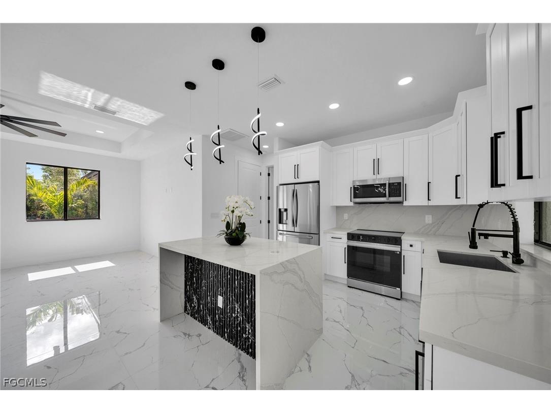 3604 58th Street W Lehigh Acres FL 33971 2026008583 image8