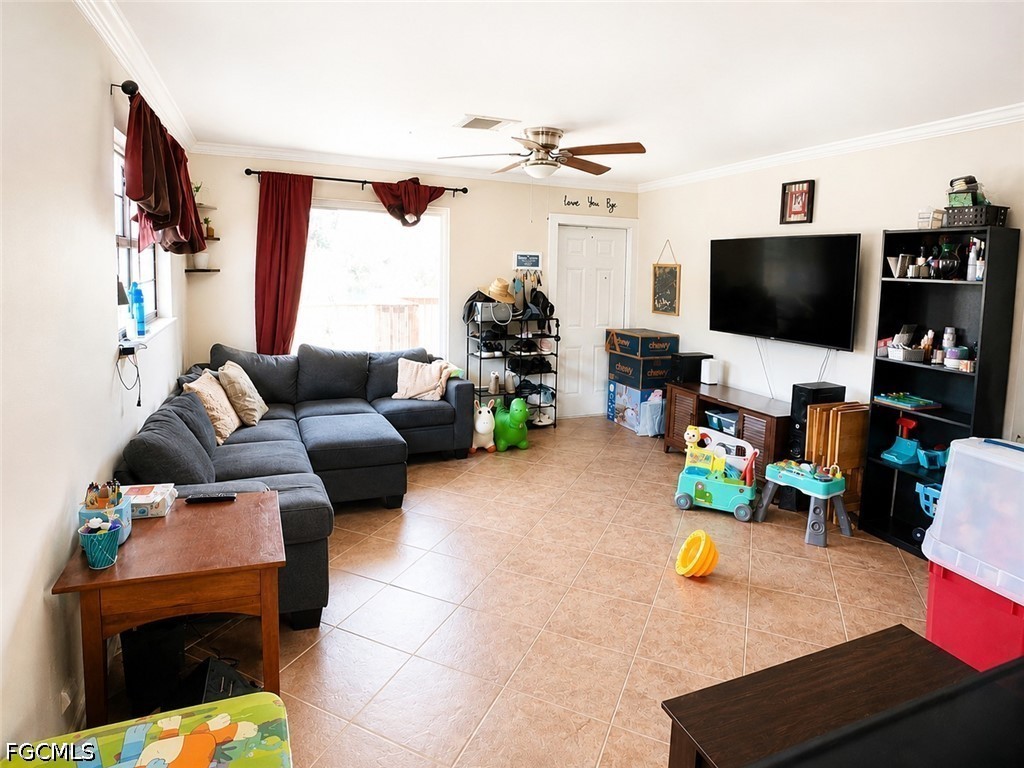 3605 40th Street SW Lehigh Acres FL 33976 2026023419 image2