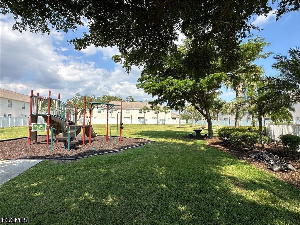 3605 Cedar Oak Drive #106 Fort Myers FL 33916 2026027784 image46