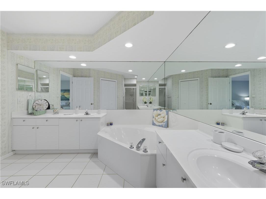 3605 Corinthian Way Naples FL 34105 225073969 image13