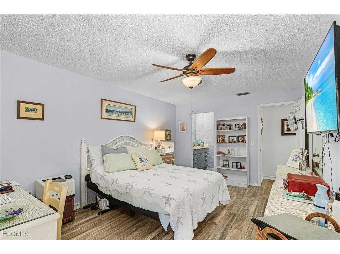 3605 Country Club Boulevard #3 Cape Coral FL 33904 2025010134 image17