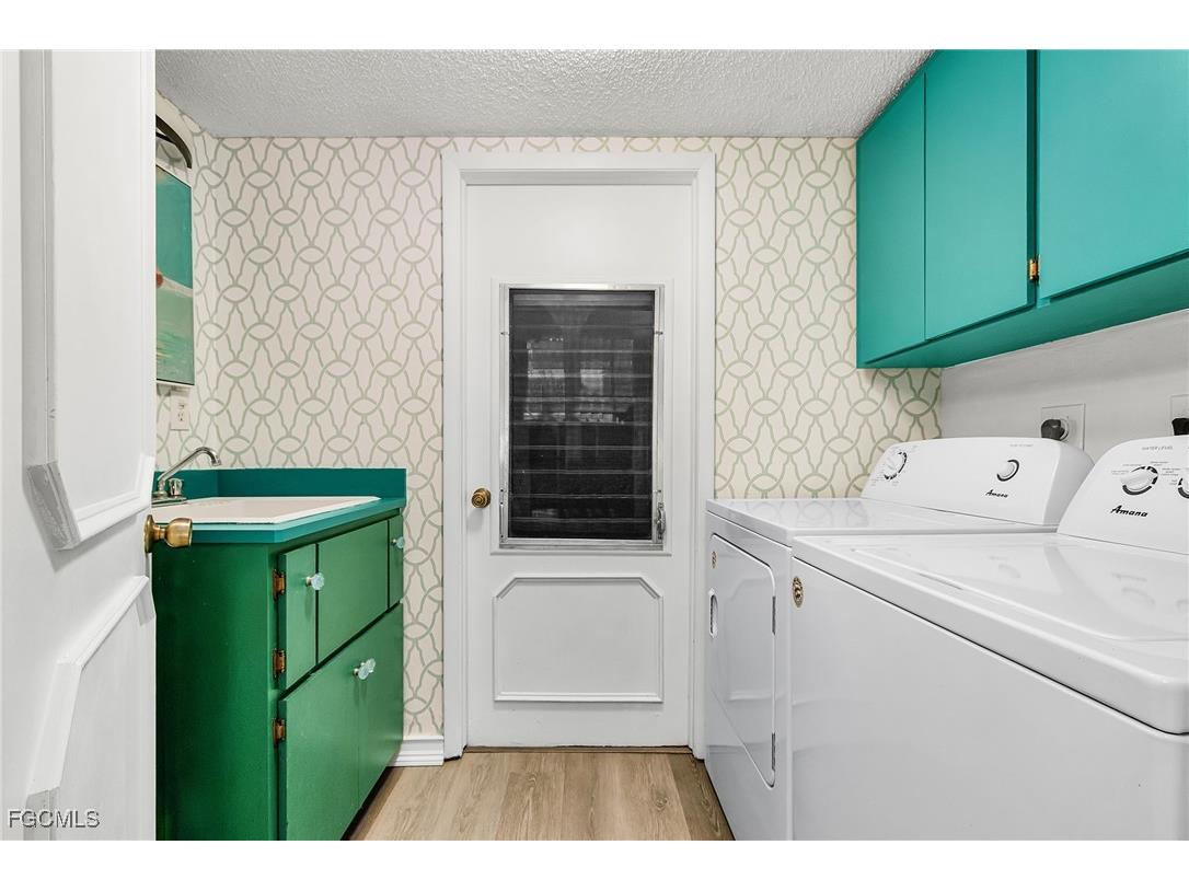 3605 Country Club Boulevard #3 Cape Coral FL 33904 2025010134 image26