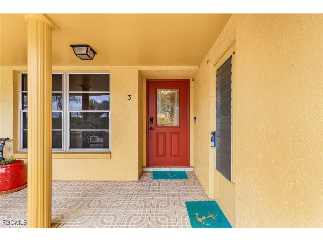 3605 Country Club Boulevard #3 Cape Coral FL 33904 2025010134 image4
