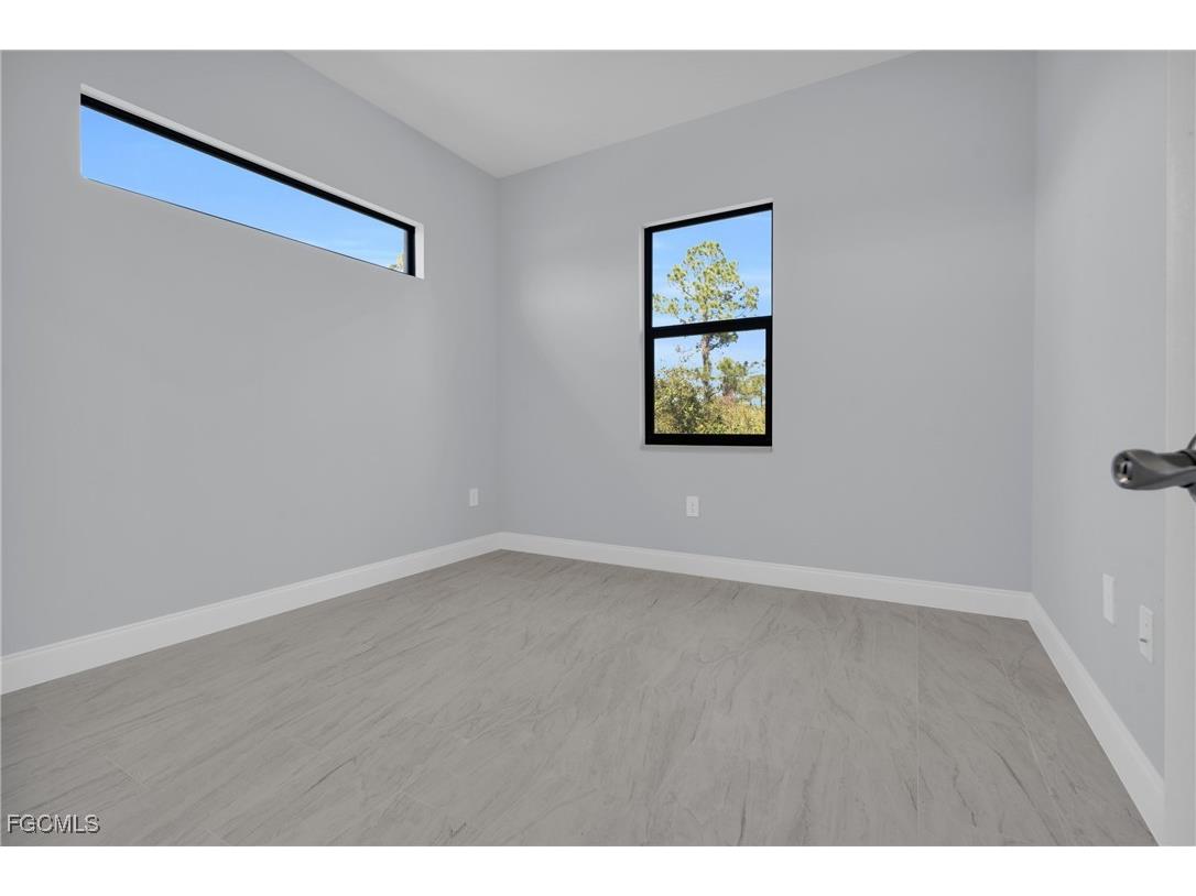 3605 E 6th Street Lehigh Acres FL 33972 2025020856 image5