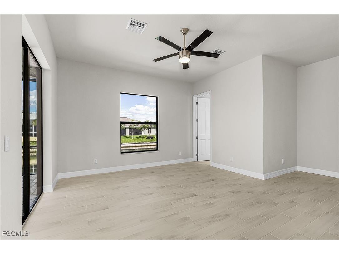 3605 SW 17th Place Cape Coral FL 33914 2025006860 image18