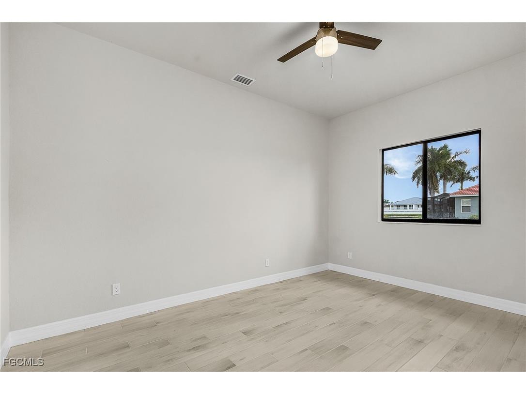 3605 SW 17th Place Cape Coral FL 33914 2025006860 image23