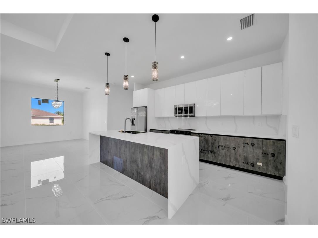 3606 8th Street SW Lehigh Acres FL 33976 226011980 image4