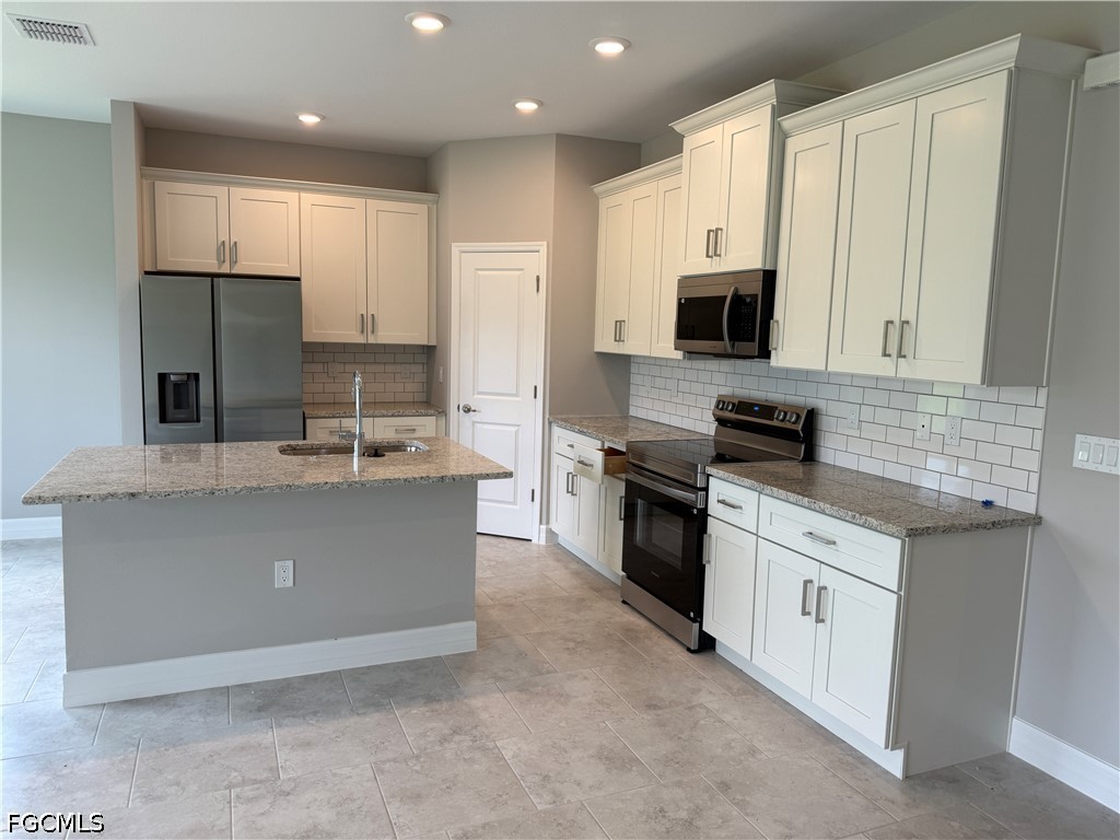 3607 62nd Street W Lehigh Acres FL 33971 2026027578 image7
