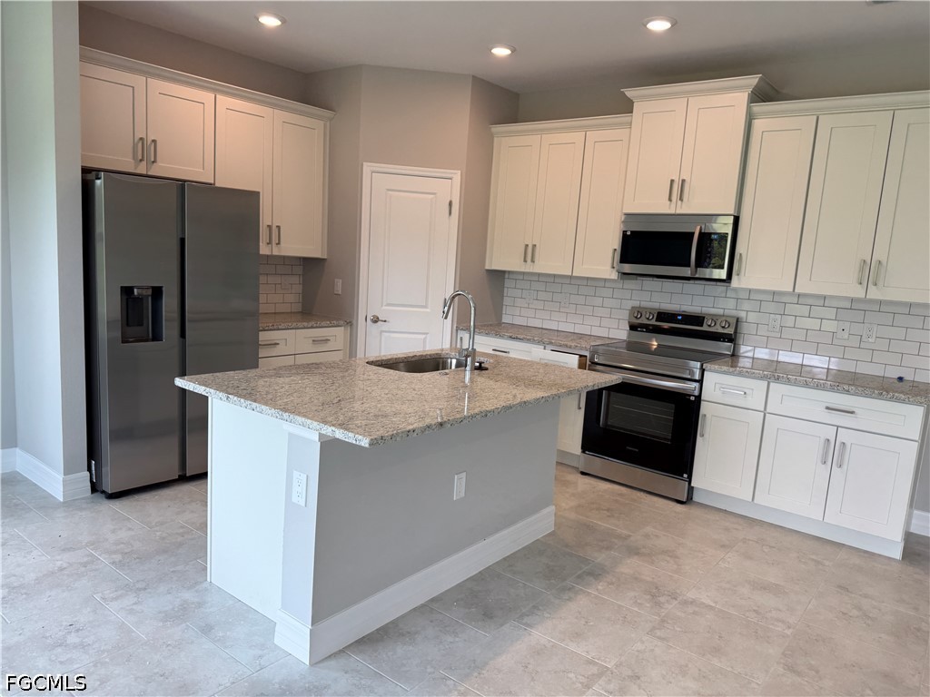 3607 62nd Street W Lehigh Acres FL 33971 2026027578 image8
