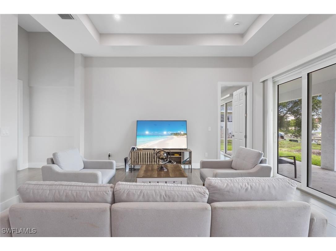 3607 SW 8th Court Cape Coral FL 33914 225046510 image7