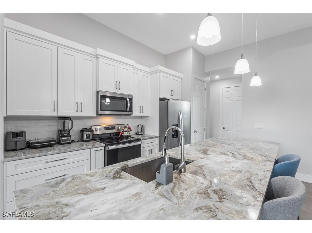 3607 SW 8th Court Cape Coral FL 33914 225046510 image9