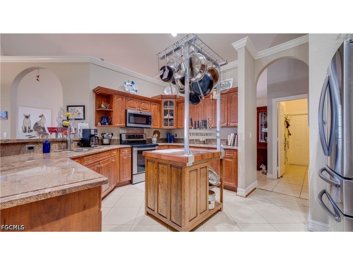 3608 NW 3rd Street Cape Coral FL 33993 2026029153 image10