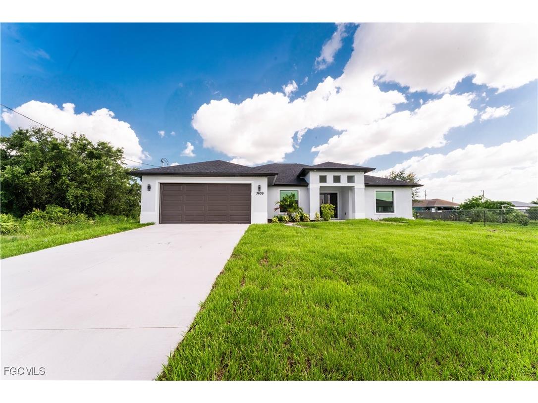 3609 16th Street SW Lehigh Acres FL 33976 2025000526 image1