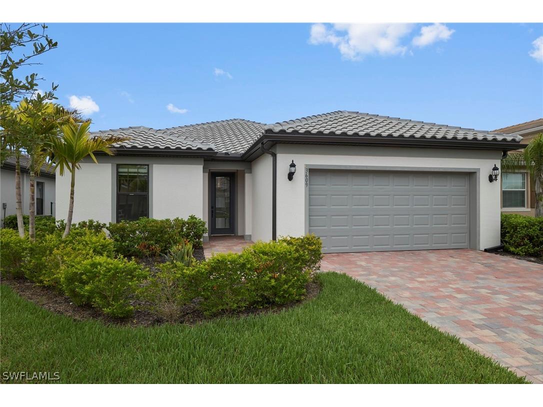 3609 Passion Vine Drive Alva FL 33920 224058735 image1