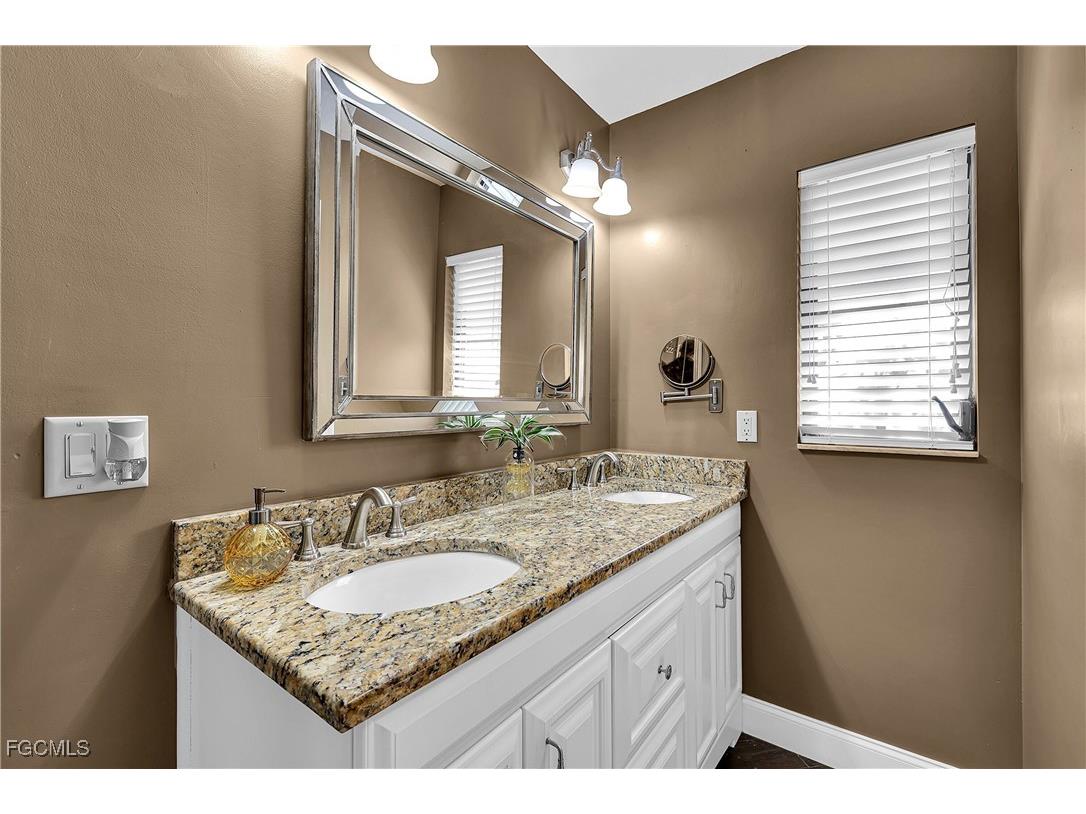 3609 SE 4th Avenue Cape Coral FL 33904 2025026015 image23