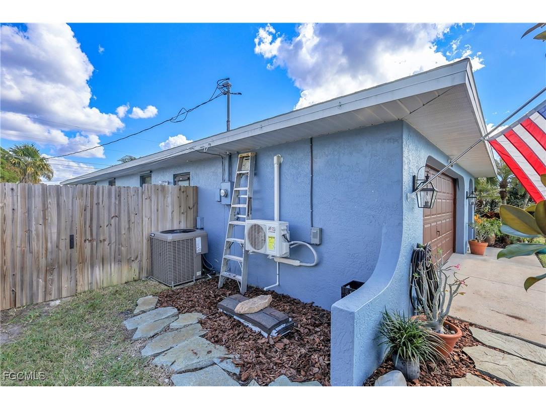 3609 SE 4th Avenue Cape Coral FL 33904 2025026015 image49