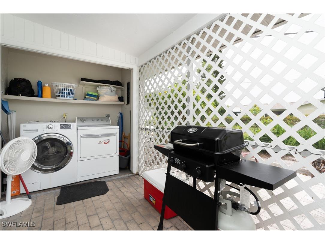 3609 SE 9th Place Cape Coral FL 33904 2025001580 image24