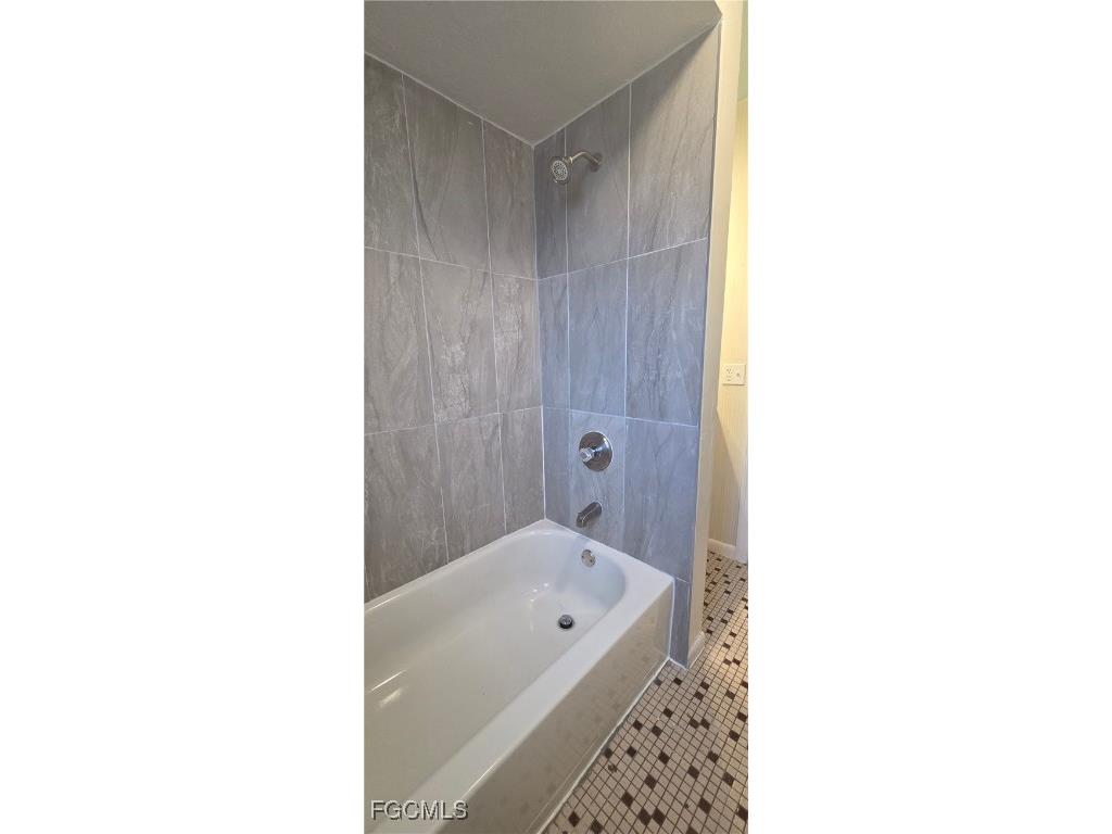 3609 SE 9th Place Cape Coral FL 33904 2025001580 image36