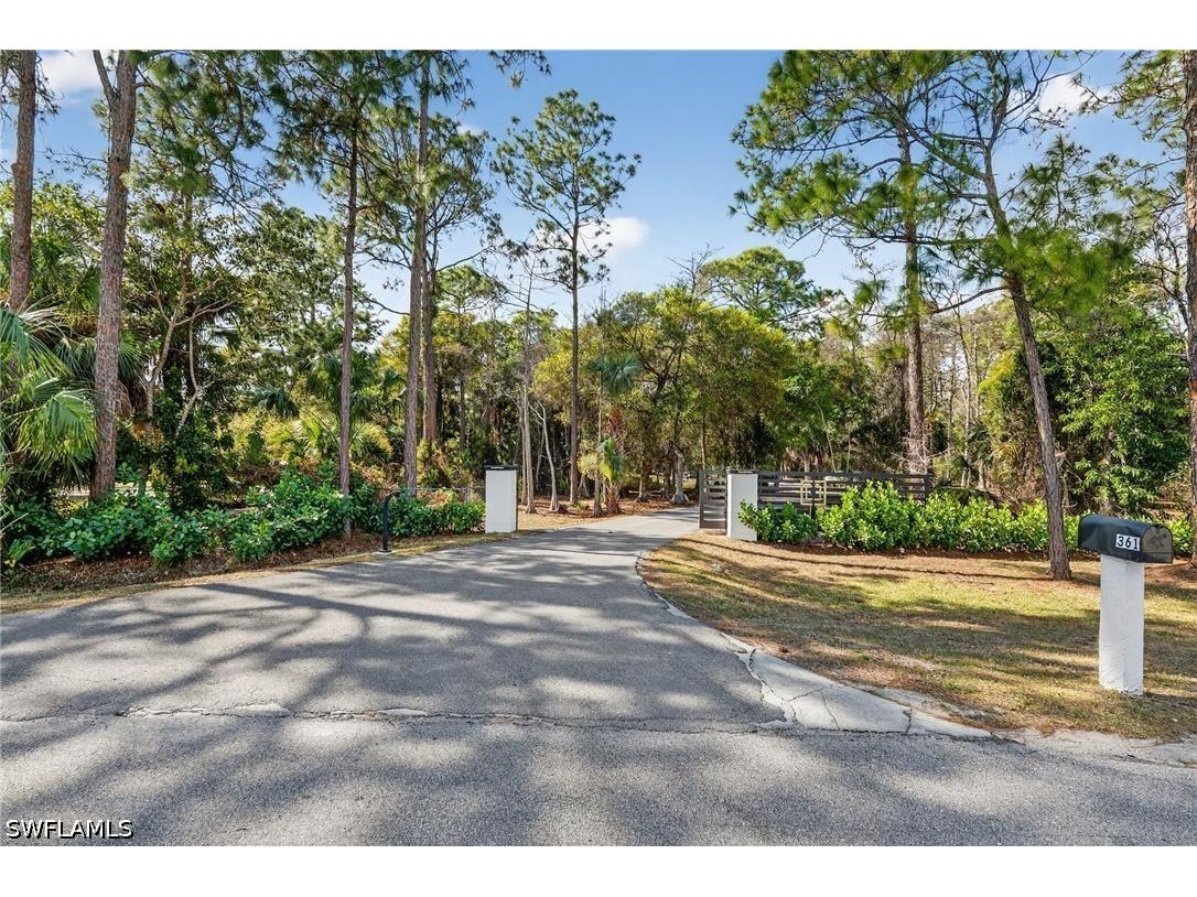 361 27th Street SW Naples FL 34117 226023265 image1