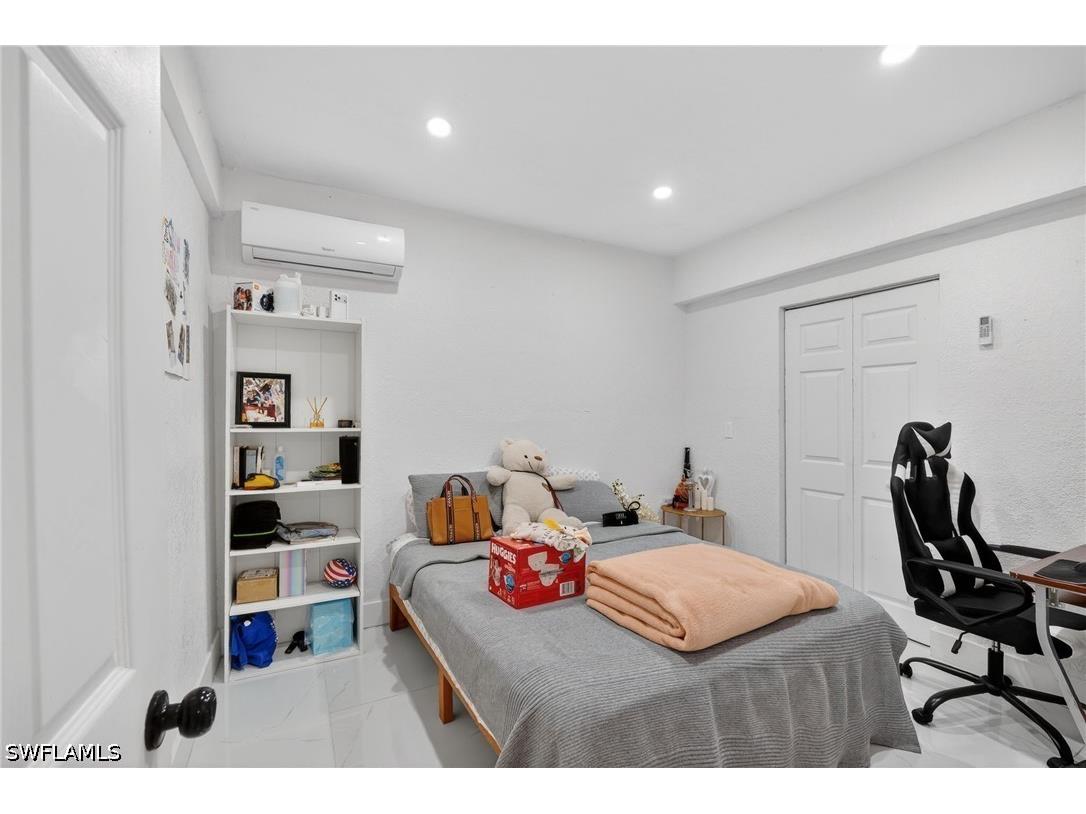 361 27th Street SW Naples FL 34117 226023265 image33