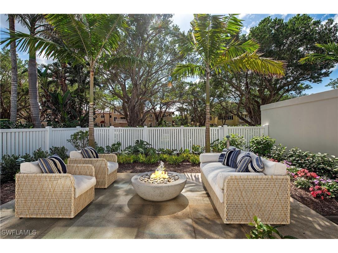 361 3rd Avenue S #361 Naples FL 34102 225013845 image1
