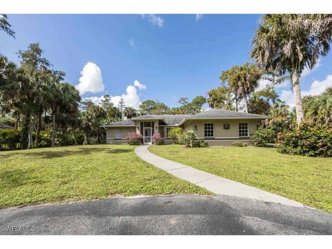 361 9th Street NW Naples FL 34120 225076636 image2