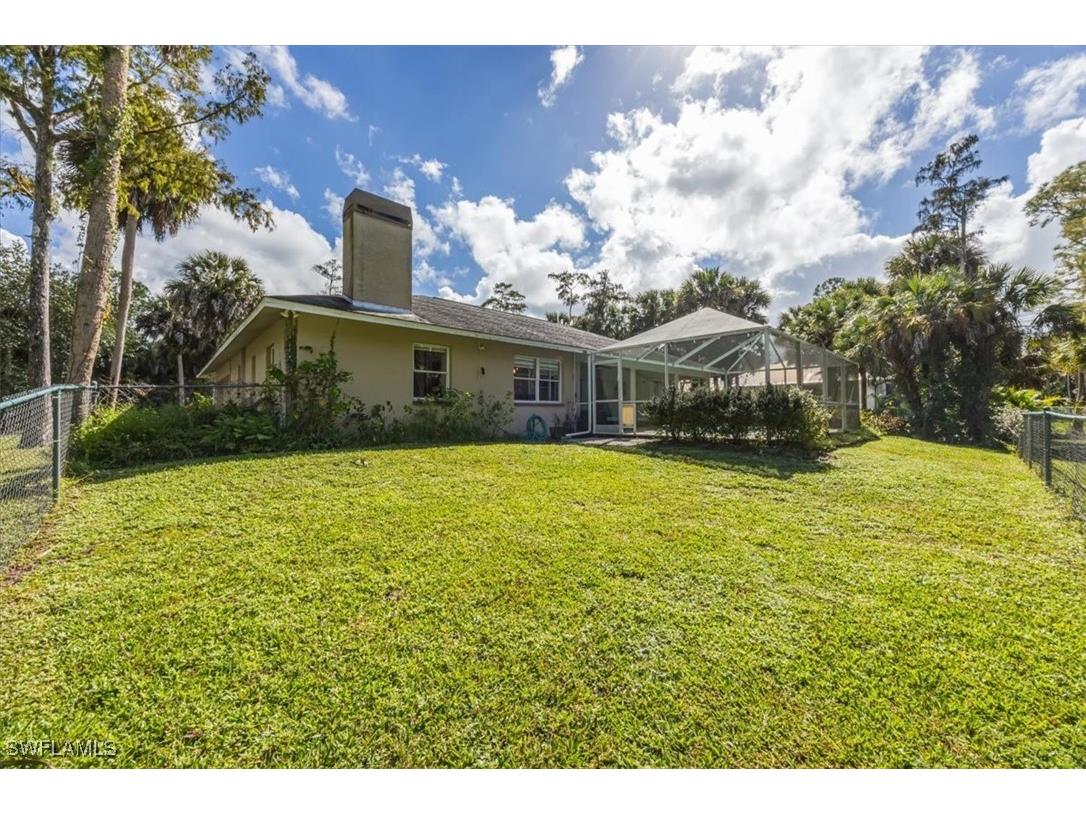 361 9th Street NW Naples FL 34120 225076636 image22