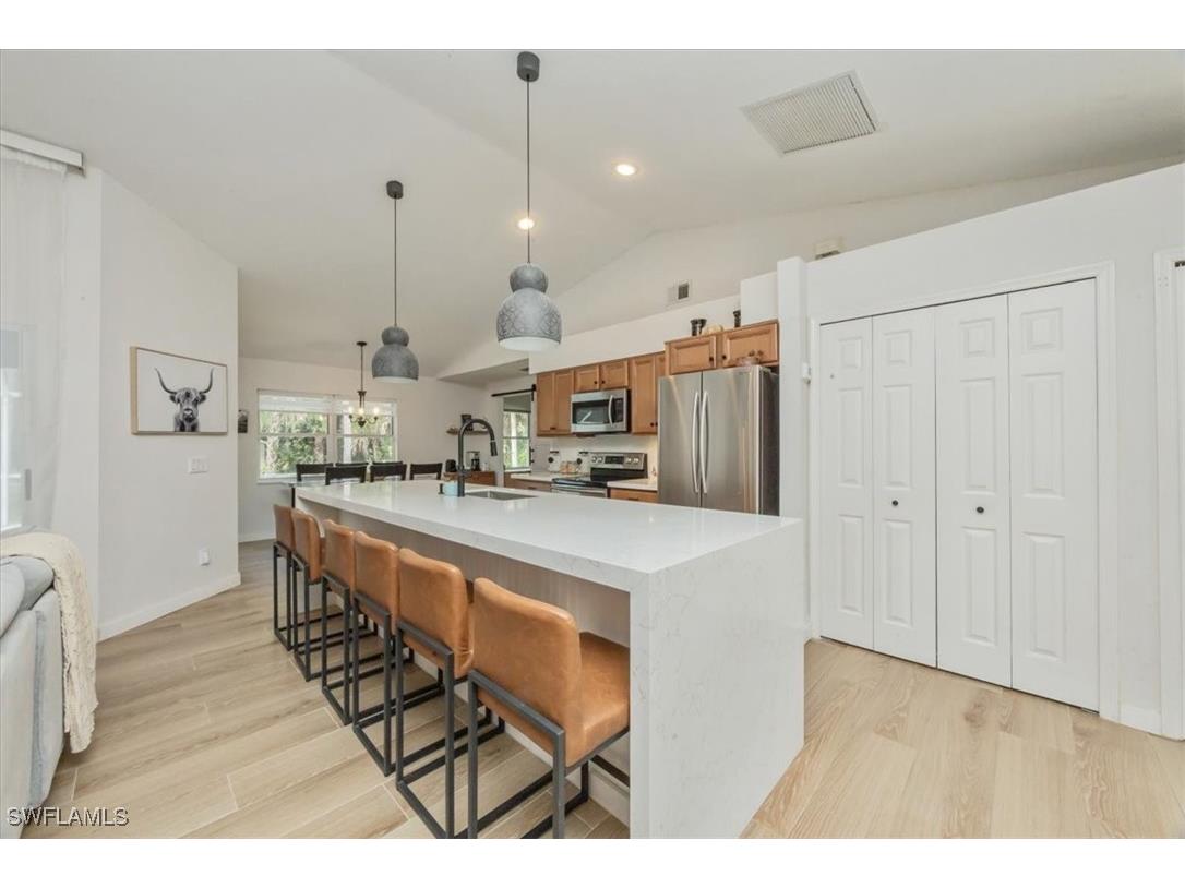 361 9th Street NW Naples FL 34120 225076636 image9