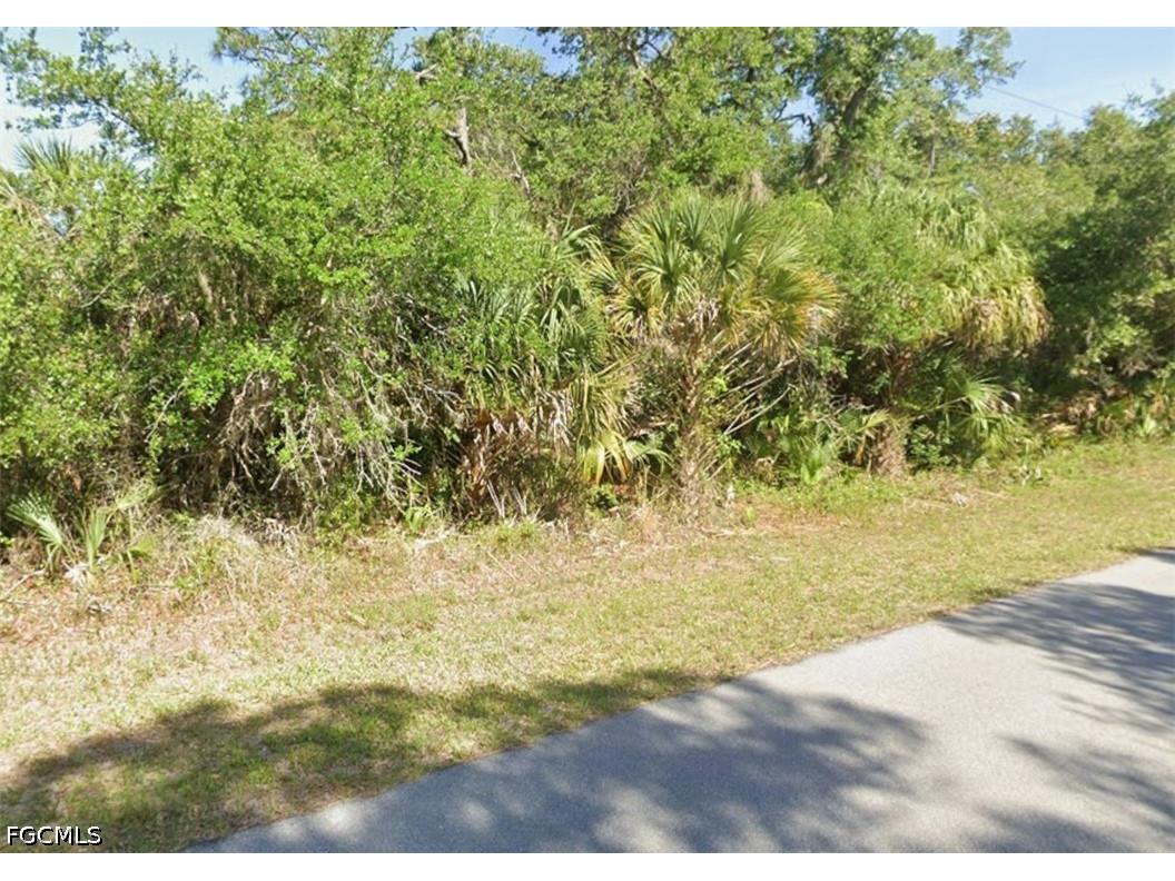 361 Ellington Street Port Charlotte FL 33953 2026021168 image1