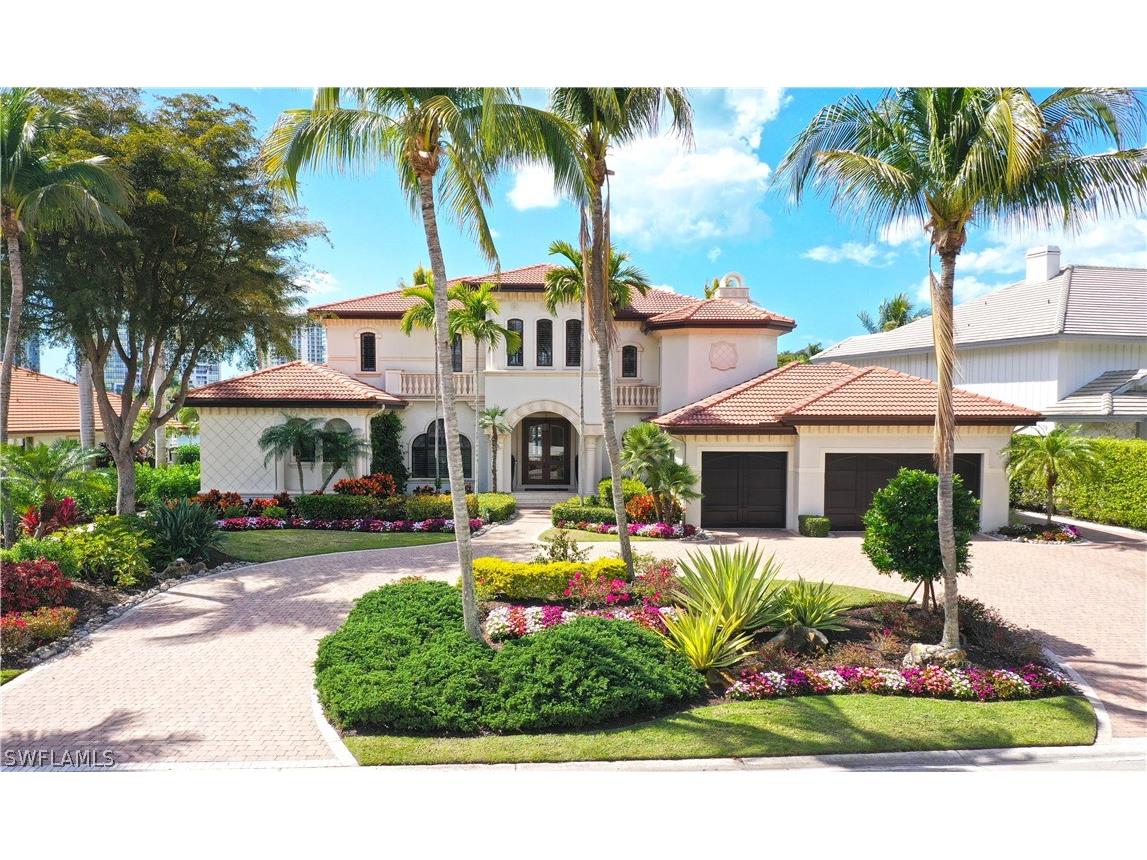 361 Pirates Bight Naples FL 34103 226010046 image2