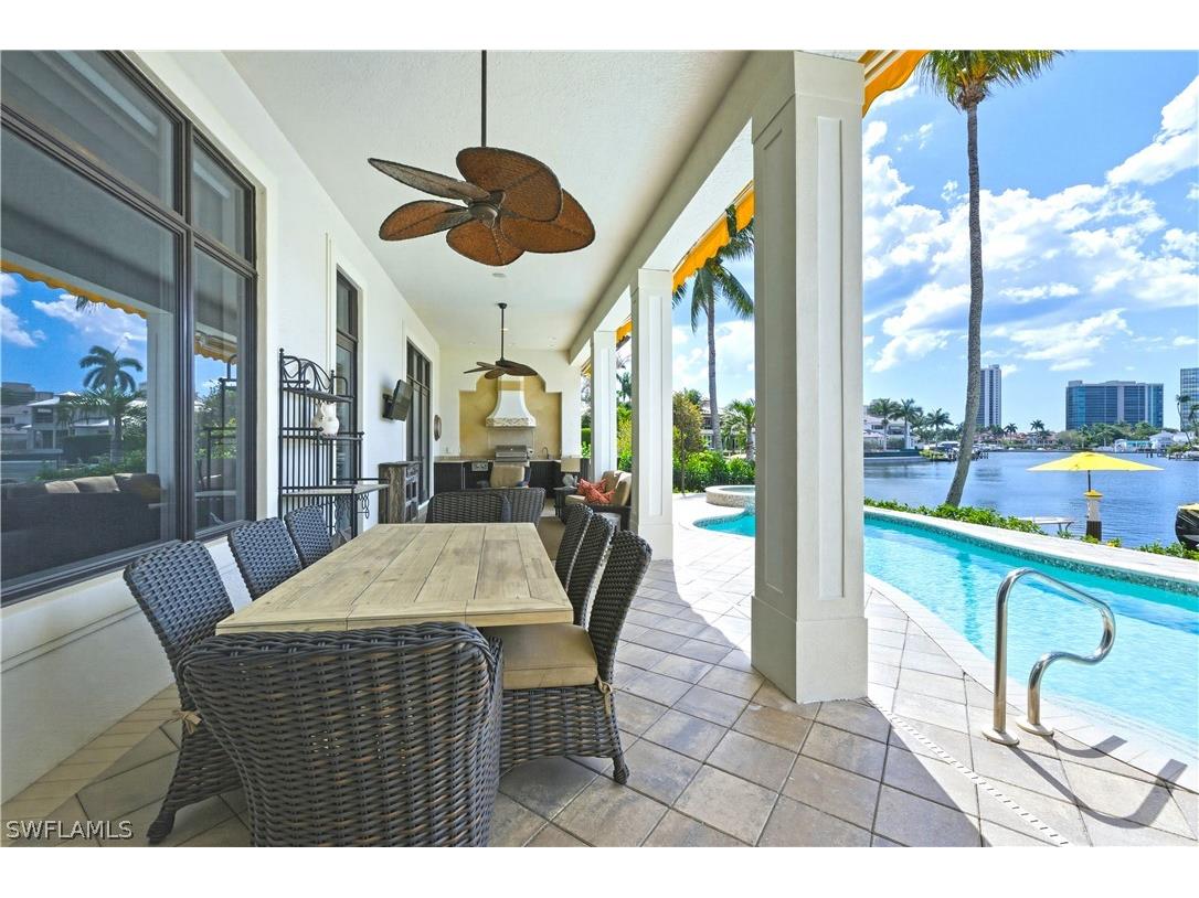 361 Pirates Bight Naples FL 34103 226010046 image37