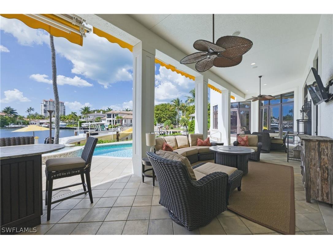 361 Pirates Bight Naples FL 34103 226010046 image38