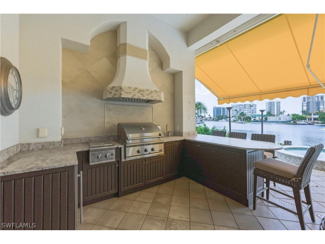 361 Pirates Bight Naples FL 34103 226010046 image39