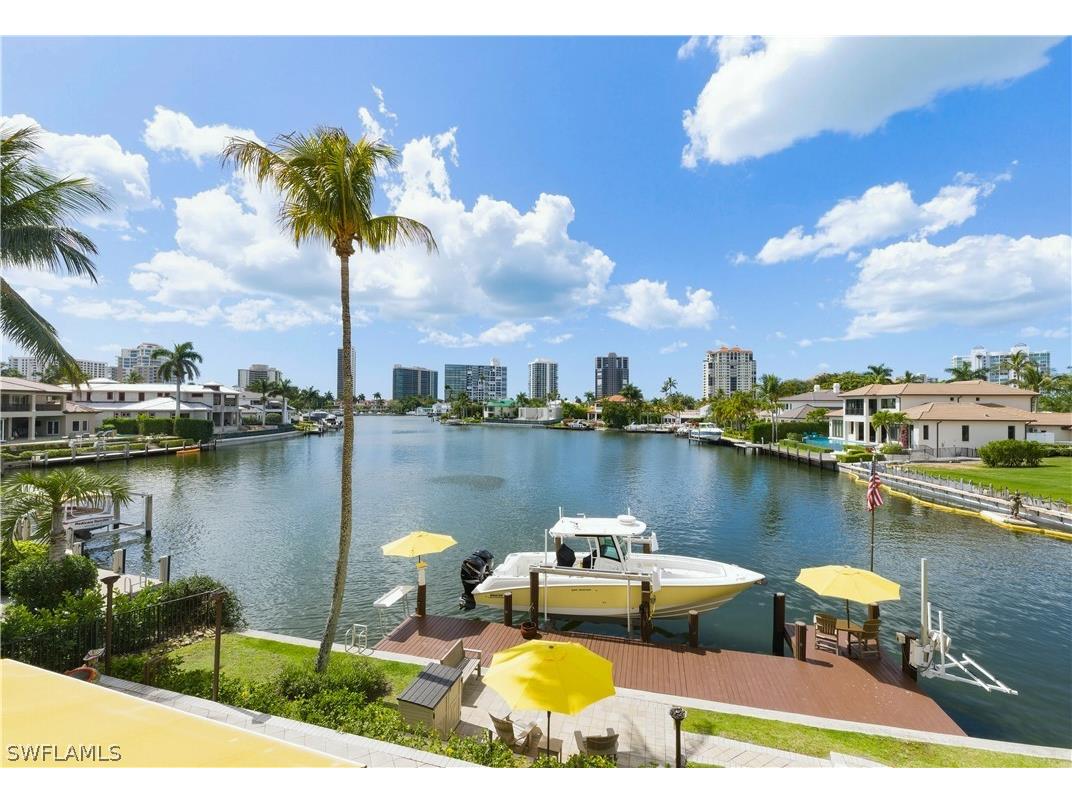 361 Pirates Bight Naples FL 34103 226010046 image43