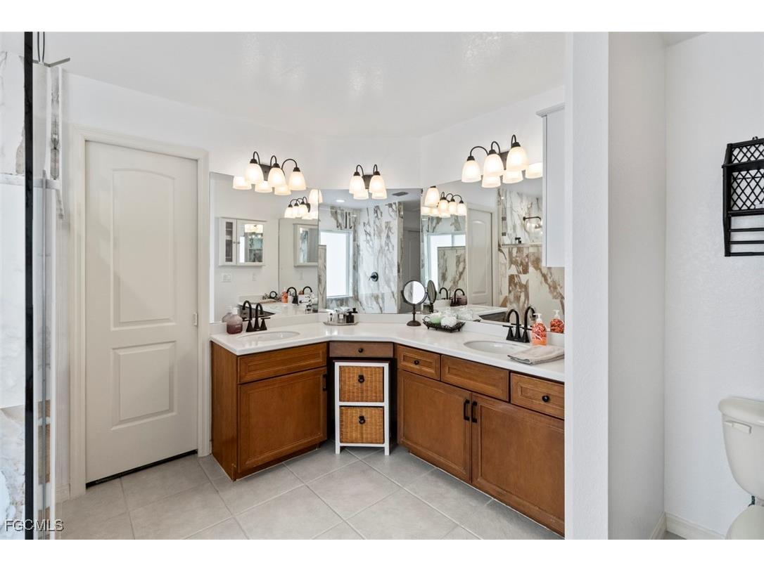 3610 NW 2nd Street Cape Coral FL 33993 2025007667 image15