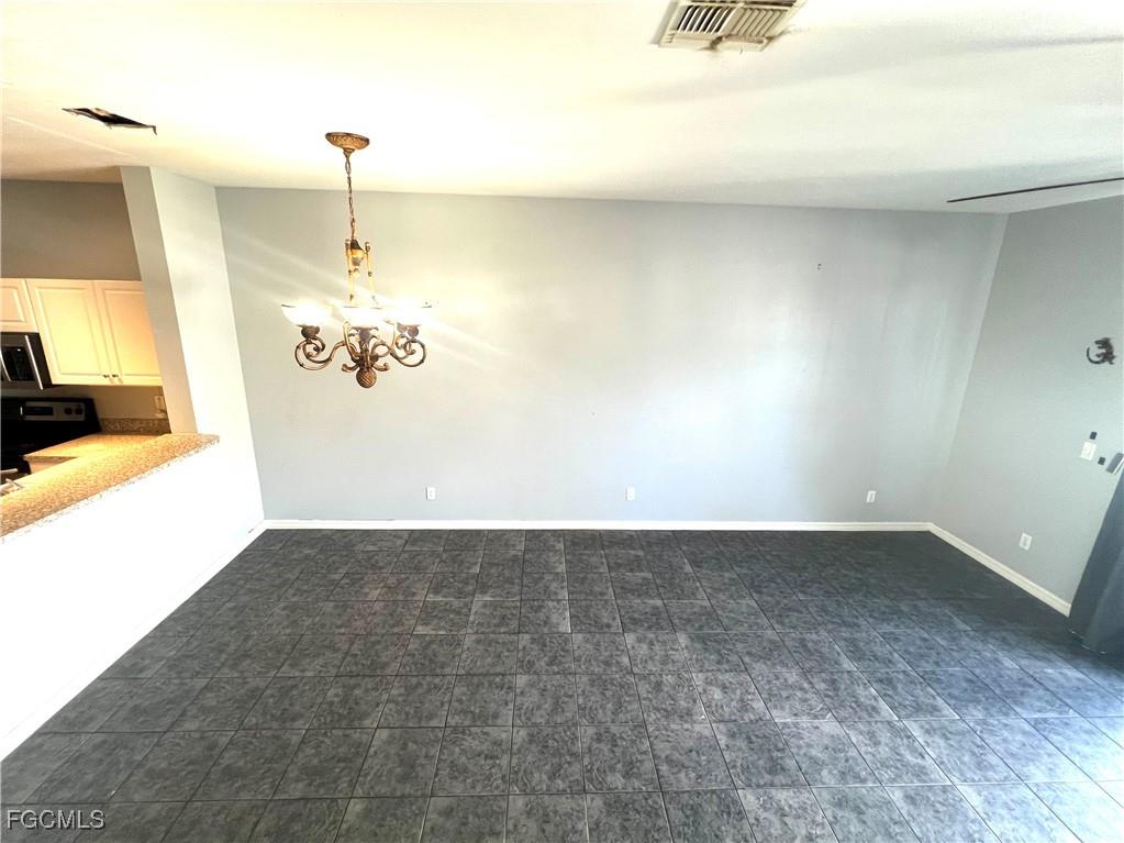 3610 Pine Oak Circle #106 Fort Myers FL 33916 2025001540 image5