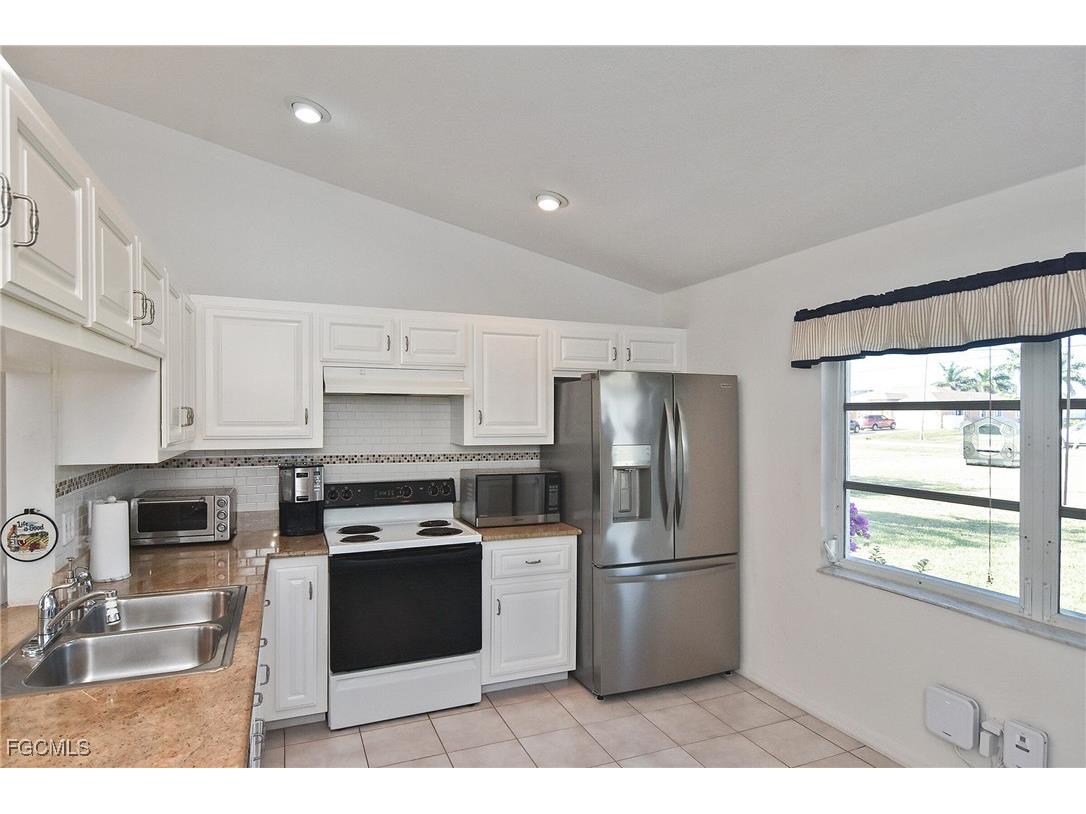 3610 Tropicana Parkway W Cape Coral FL 33993 2026001898 image28