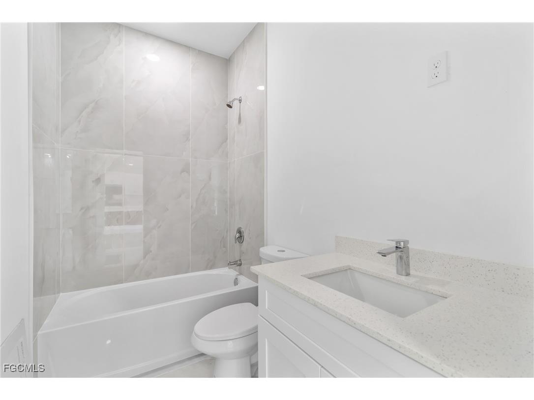 3611 18th Street SW Lehigh Acres FL 33976 2025017218 image11