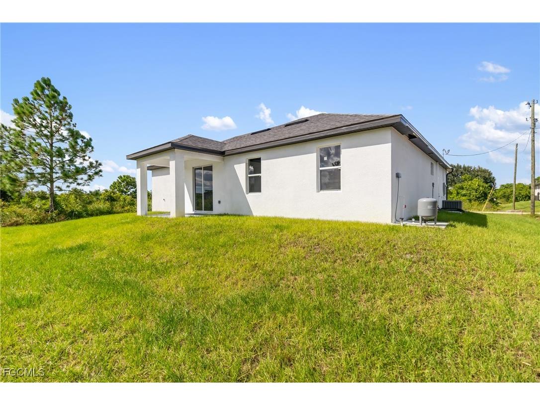 3611 18th Street SW Lehigh Acres FL 33976 2025017218 image39