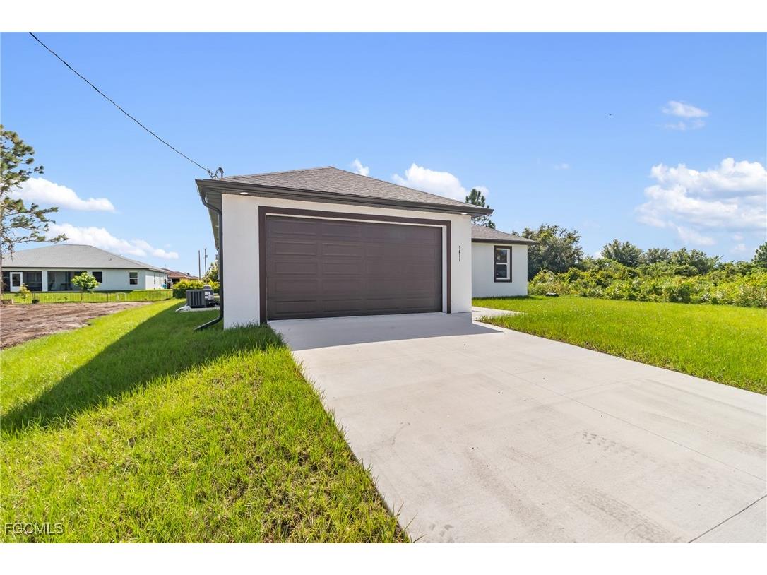 3611 18th Street SW Lehigh Acres FL 33976 2025017218 image49