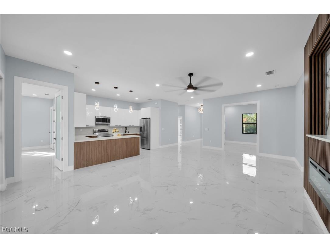 3611 2nd Street SW Lehigh Acres FL 33976 2026011190 image6