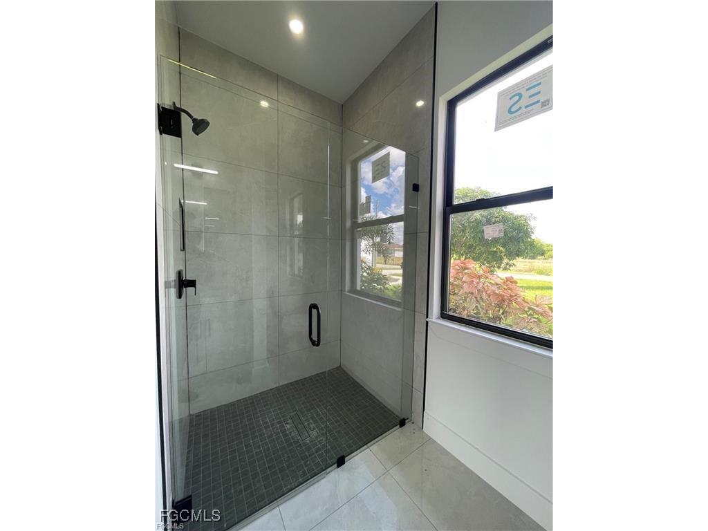 3611 34th Street SW Lehigh Acres FL 33976 2025024885 image7