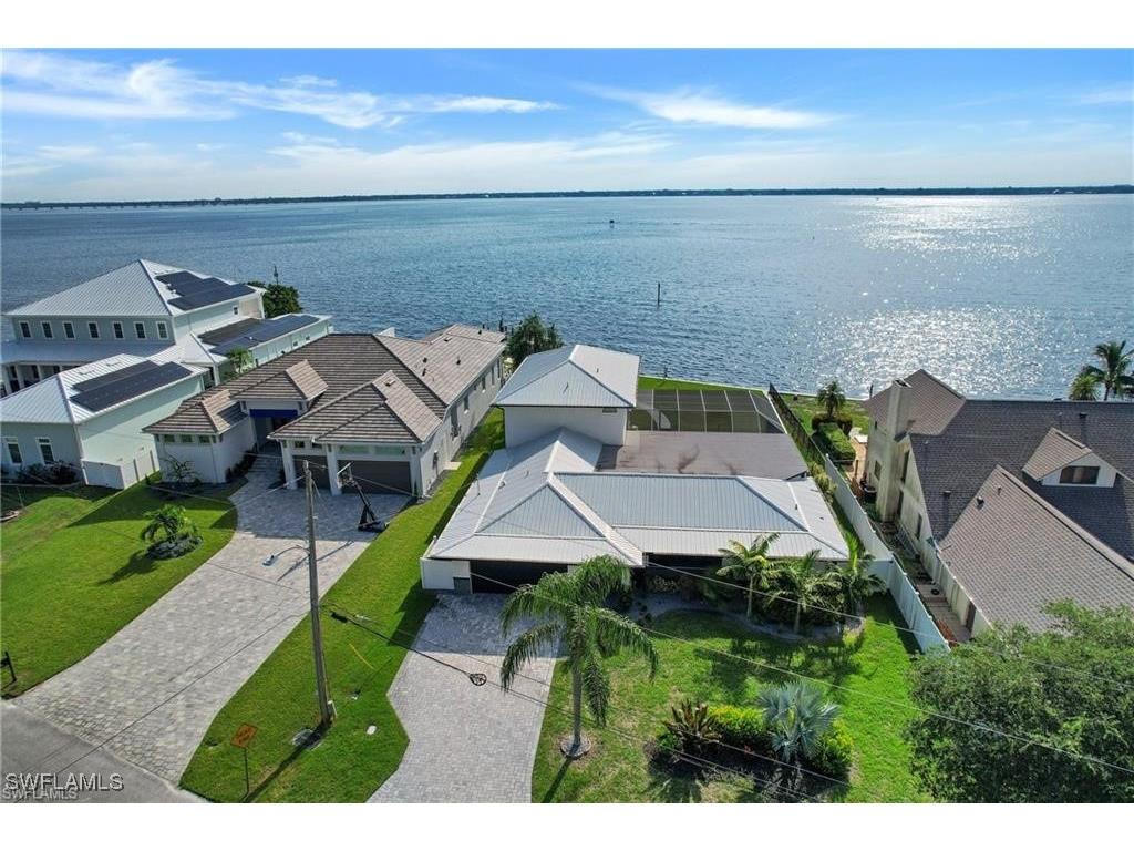 3611 SE 21st Place Cape Coral FL 33904 225062862 image1