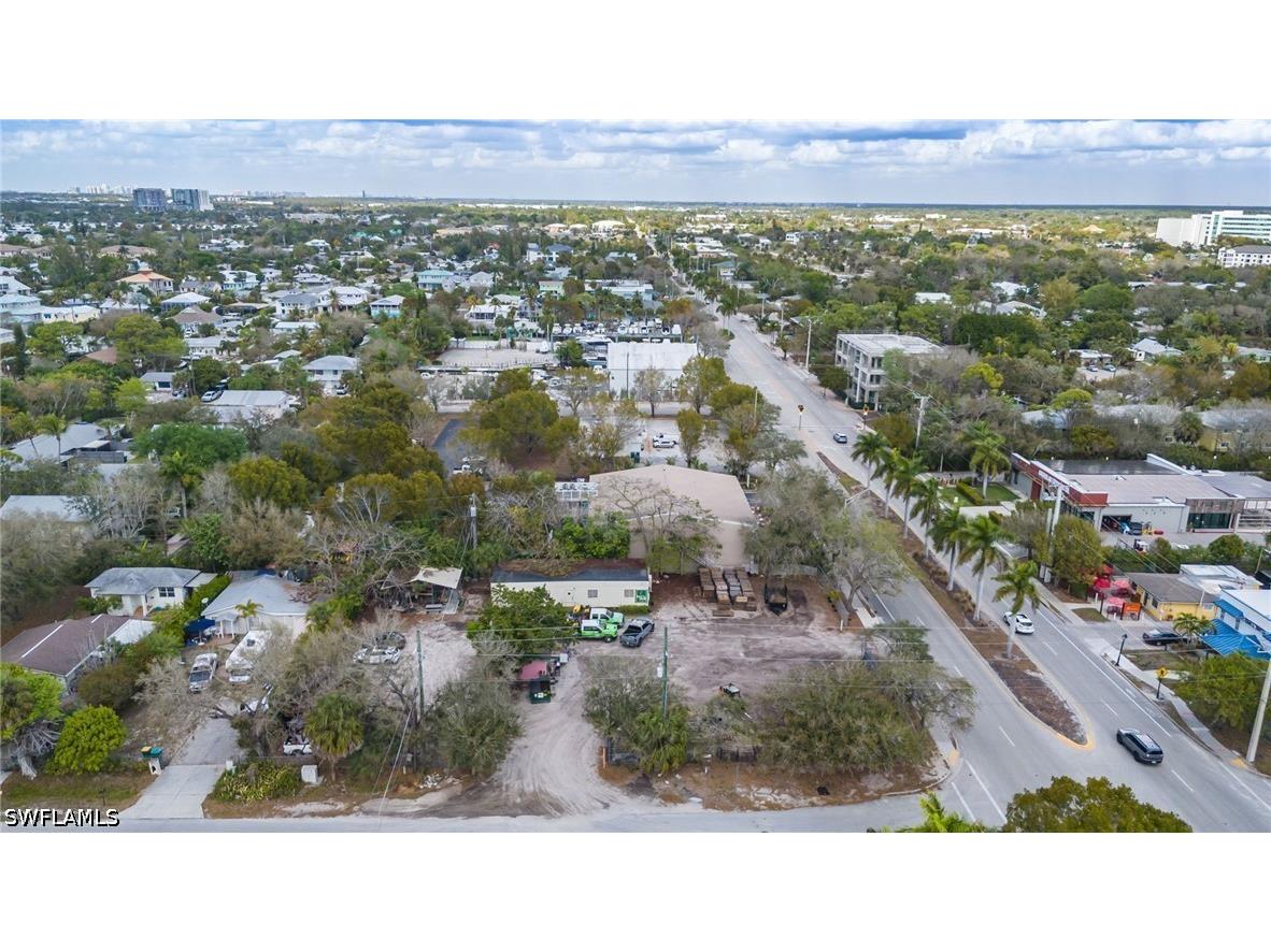 3612 Bayshore Drive Naples FL 34112 226013187 image16