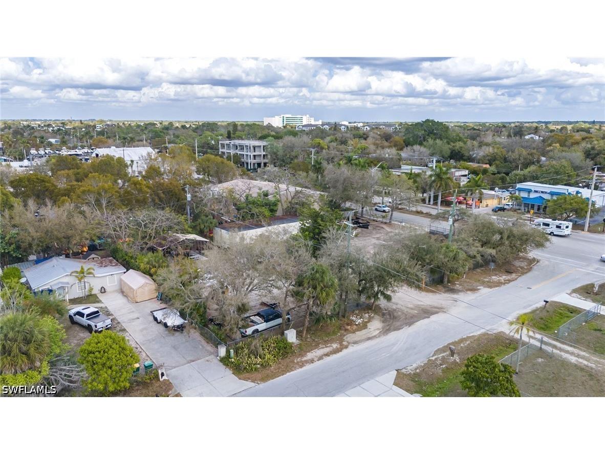 3612 Bayshore Drive Naples FL 34112 226013187 image18