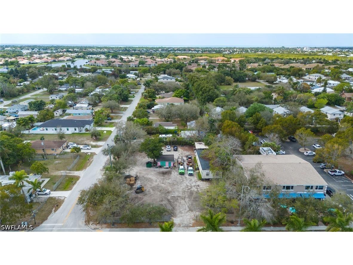 3612 Bayshore Drive Naples FL 34112 226013187 image5